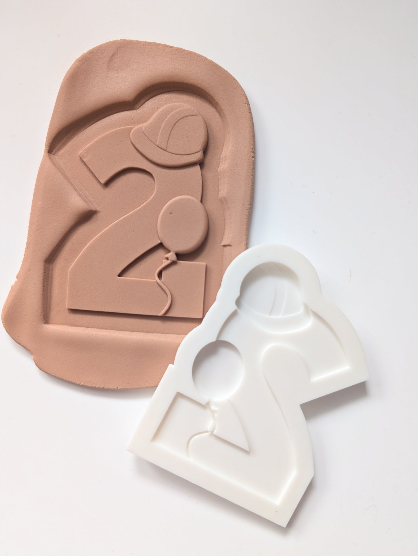 Construction 2 with balloon and hardhat