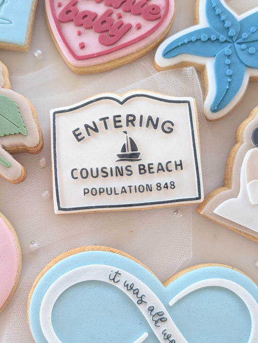 Cousins Beach sign (TSITP)